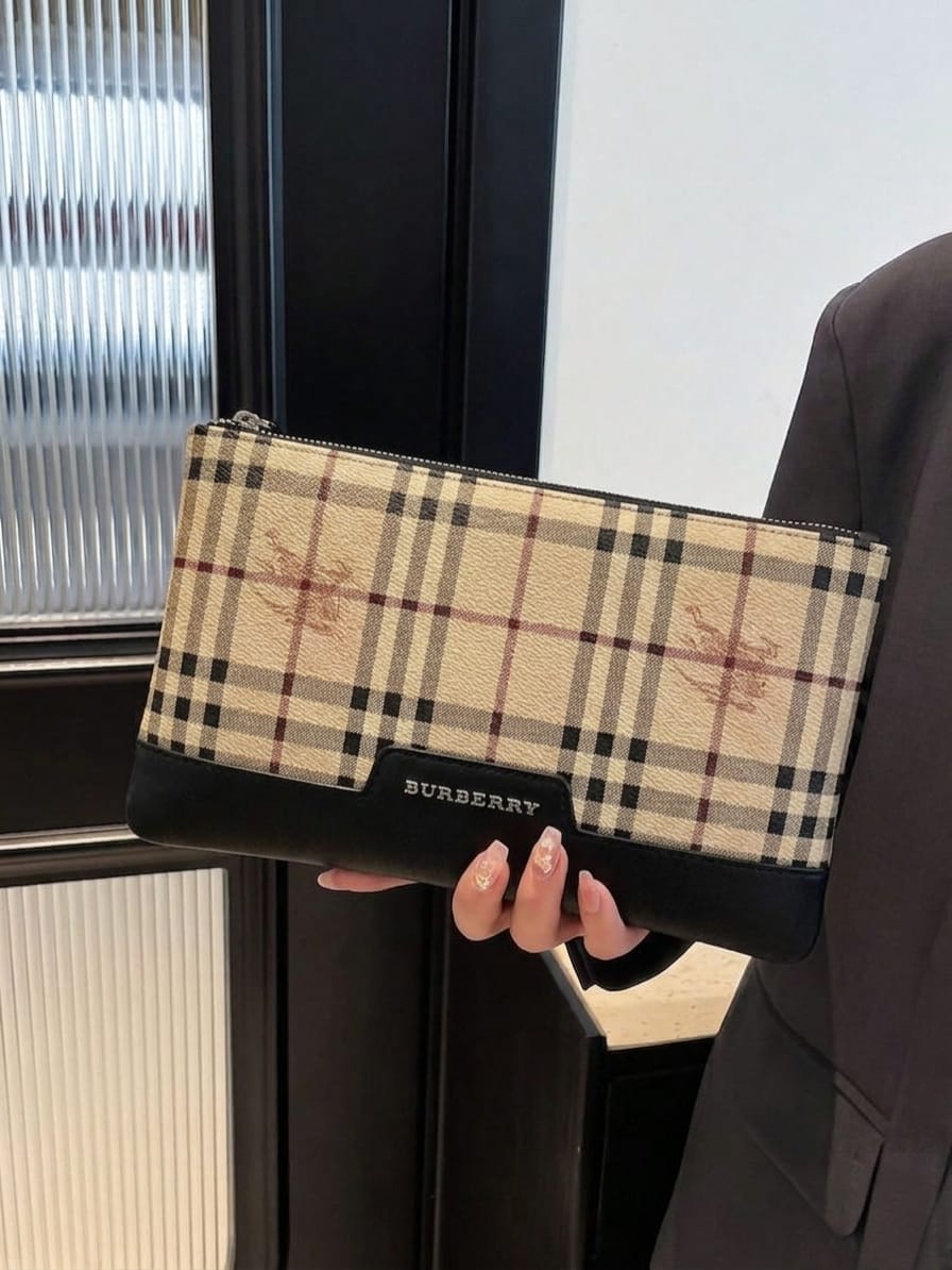Classic Ebene Checkered Zip-Around Pouch – Luxury Unisex Utility Clutch